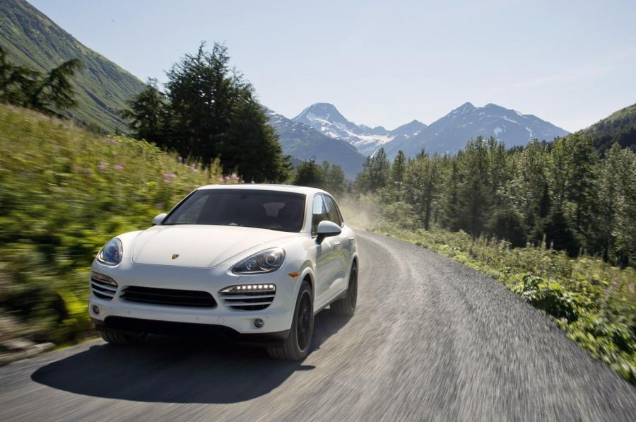  Porsche Cayenne Diesel 2013 года  (фото 26 из 42)